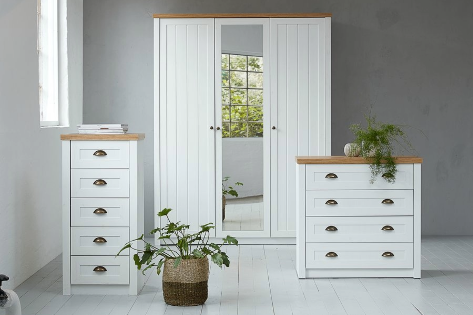 Les armoires et commodes
