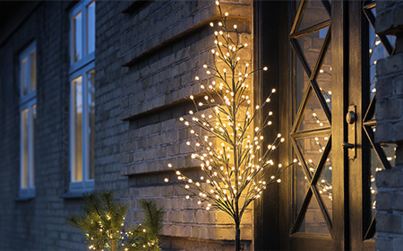 Le guide complet des lumières festives d’intérieur et d’extérieur