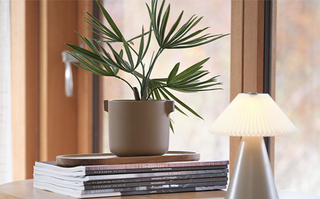 Décorez votre intérieur avec des fleurs et des plantes artificielles