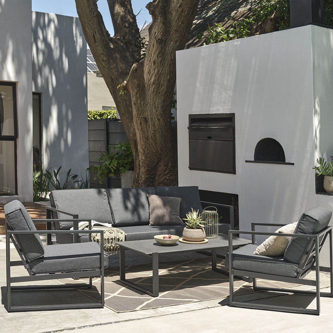 Ensemble de salon à séchage rapide avec coussins noirs