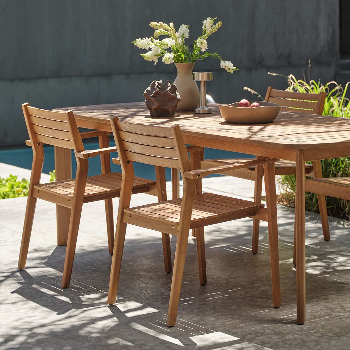 Garden table and stacking garden chairs made from FSC® solid eucalyptus hardwood 