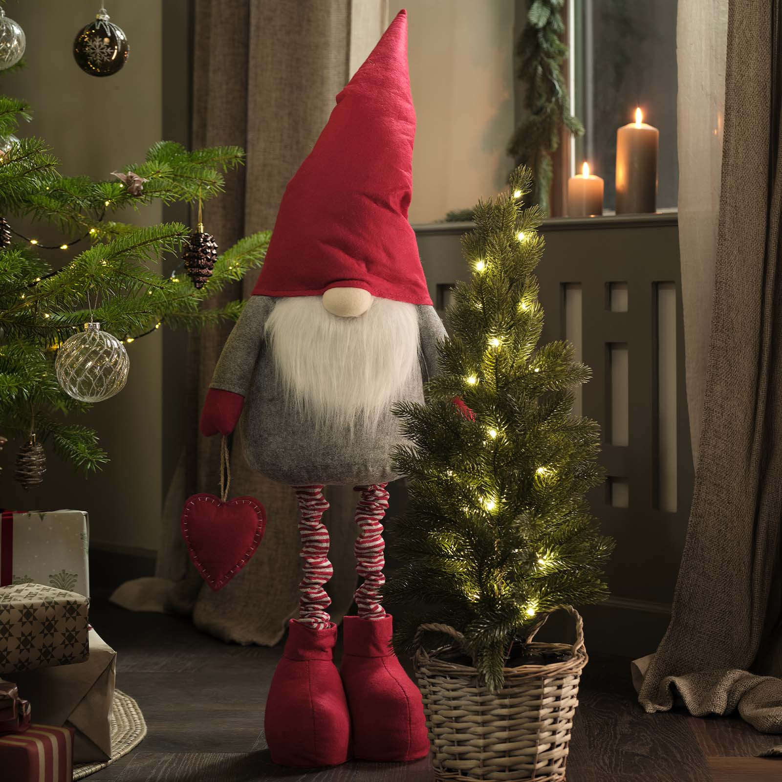 Grand lutin avec des jambes réglables en longueur